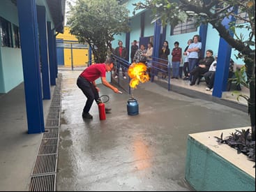 Ação Educativa sobre Prevenção de Incêndios e Primeiros Socorros