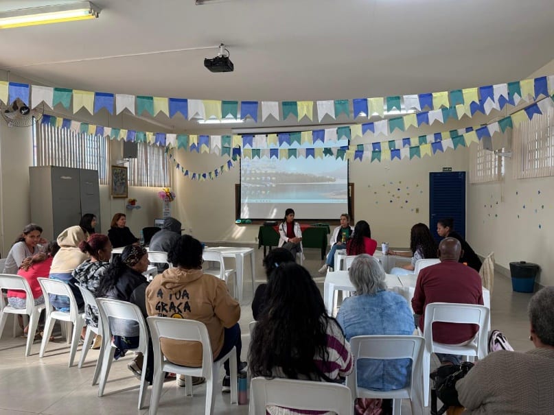 Roda de Conversa — "Comportamento no Emprego"