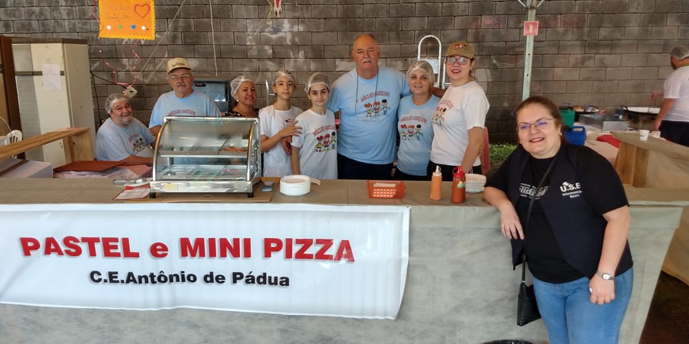 Culinária — pastel e mini pizza
